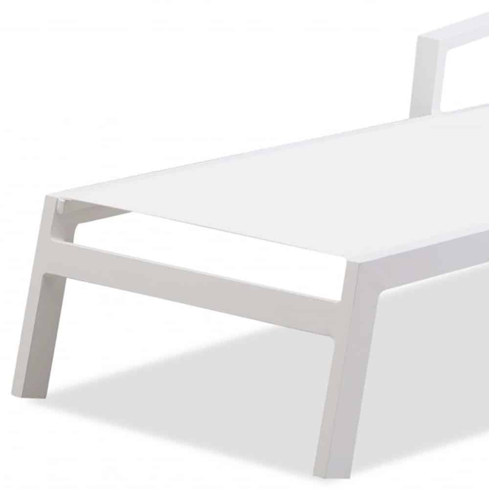Set Of 2 White Modern Aluminum Chaise Lounges - Image 3