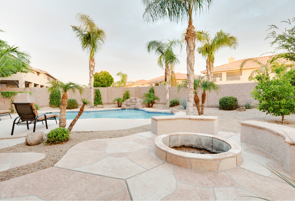 Backyard Design Ideas That Increase Home Value in Las Vegas (Pools, Patios & Outdoor Kitchens)