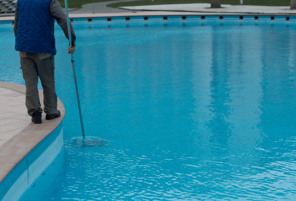 7 Signs You Need Pool Repair ASAP (And the Best Pool Repair Companies Near You)